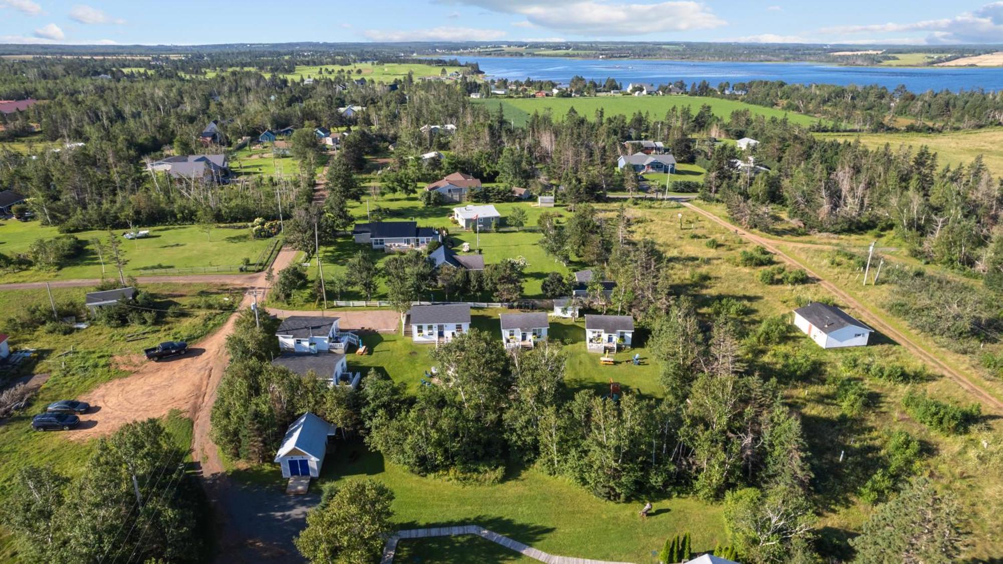 Beach Trees Cottages York Экстерьер фото